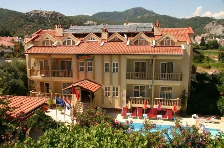 10-24 July, Hibiscus Apartments 2 adults 1 child, 14 nights, Flights, Transfers, 1 Bed Apartment, 2024, £1067 @ easyJet Holidays