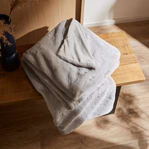 Lenon Plush Throws (Grey Colour) - £4 + Free Click and Collect (Limited Locations) @ Dunelm