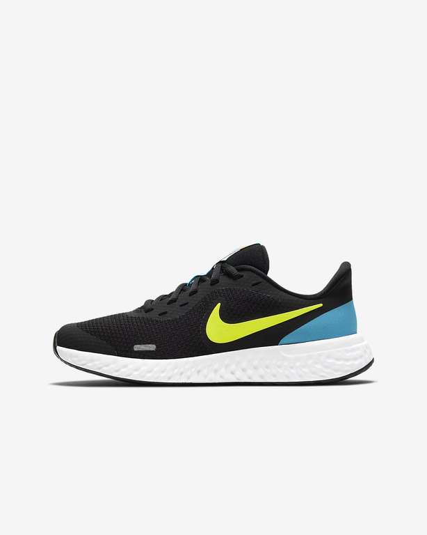 Nike Revolution 5 Older Kids' Road Running Shoes for £27.97 + free delivery with Nike membership