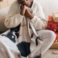 Silentnight Comfort Control Heated Throw - £30 instore @ Asda, Barking |  hotukdeals