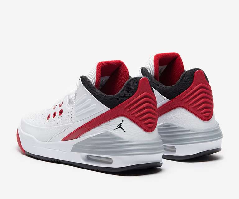 Nike Mens Jordan Max Aura 5