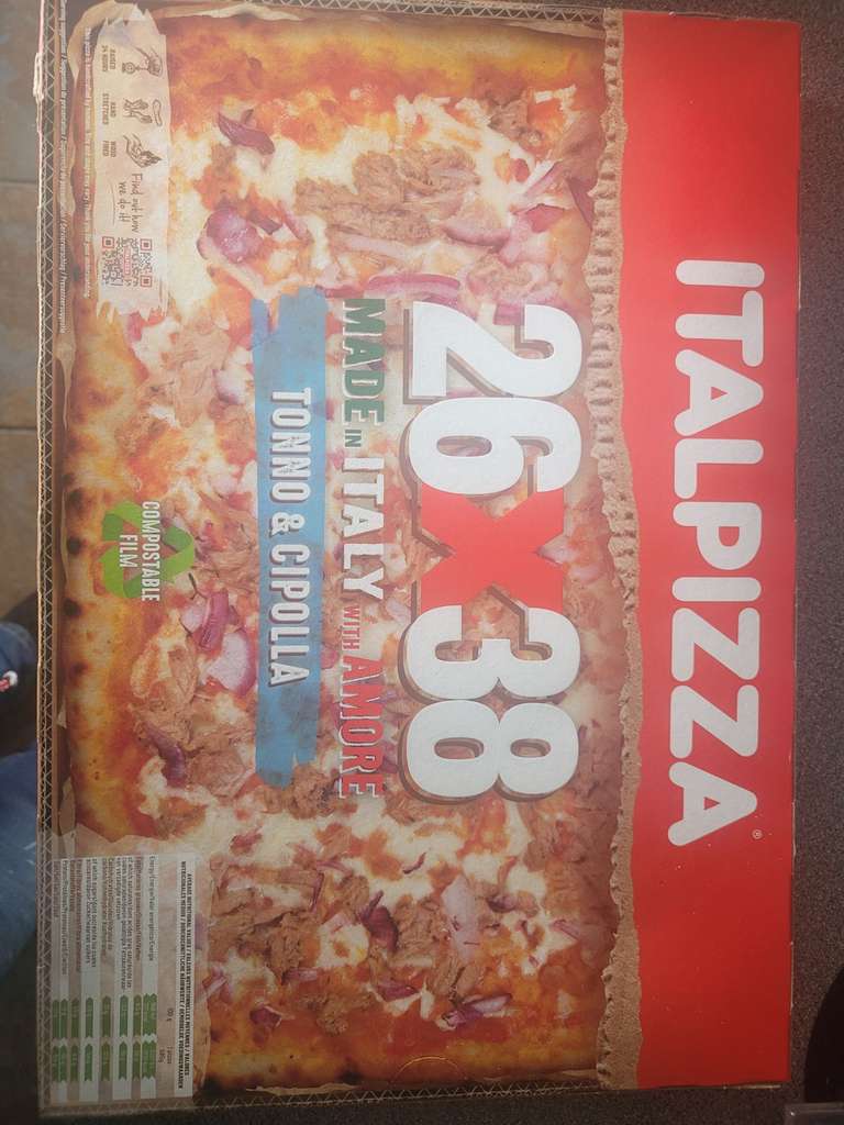 ItalPizza 26x38 Tonna & Cipolla (tuna &onion) £1.99 @ Farmfoods Darlington