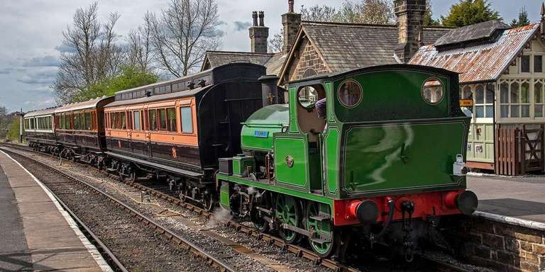Yorkshire Dales: Charming Steam Train Journey Half Price - 2 Adults £13.50 / Family of 4 £17.50 @ Embsay & Bolton Abbey Railway / Travelzoo