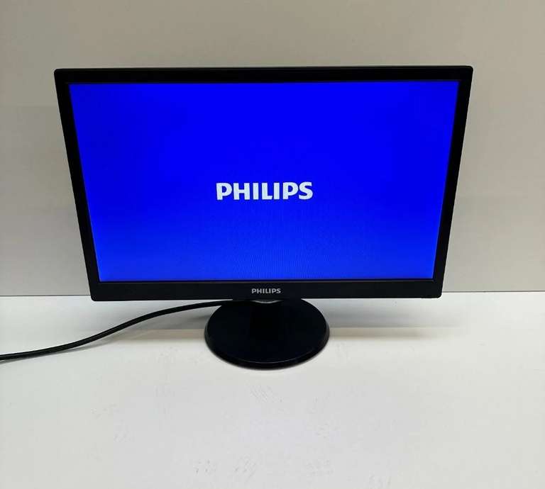 Philips 18.5" LCD Display Monitor (Used Very Good) 193V5LSB2 LED Backlight 1366 x 768 60Hz VGA Only £22.46 With Code @ Pre-Loved-Tech / Ebay
