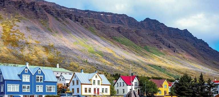 Icelandic Cruise Ambience from London July 7, 12 nights, £1198 for 2 (£599 per person) @ Ambassador Cruise Line