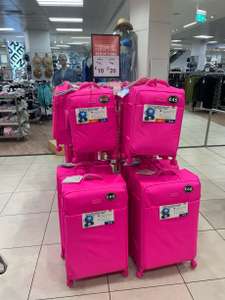 IT luggage - Cabin Cases (Or £20 for Large Suitcases) - Instore (Dundee)