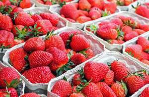 British Strawberries 400g - 69p instore @ Farmfoods