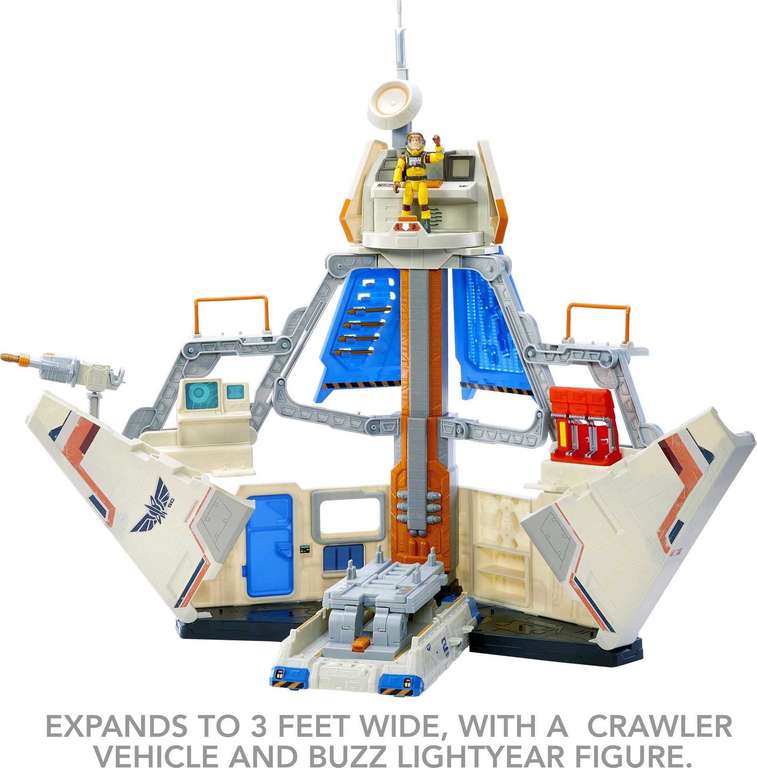 Disney and Pixar Lightyear Ultimate Star Command Base Interactive Playset, Crawler Vehicle, Buzz Figure, Movie Phrases & Sounds, 4 Years +