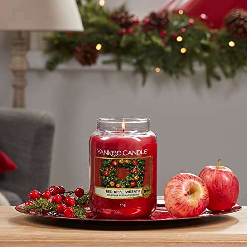 Yankee Candle 'Red Apple Wreath' Large Jar 623g £12.85 @ Amazon