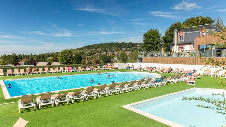 7nts Normandy, France for 6 People - May 2023 - Inc. 5* Holiday Home + Return Ferry (Car Required) from £195 (£32.50pp) @ Eurocamp