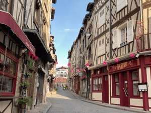 Selection of 2 direct return flights from Bristol to Limoges (France), in October via Ryanair