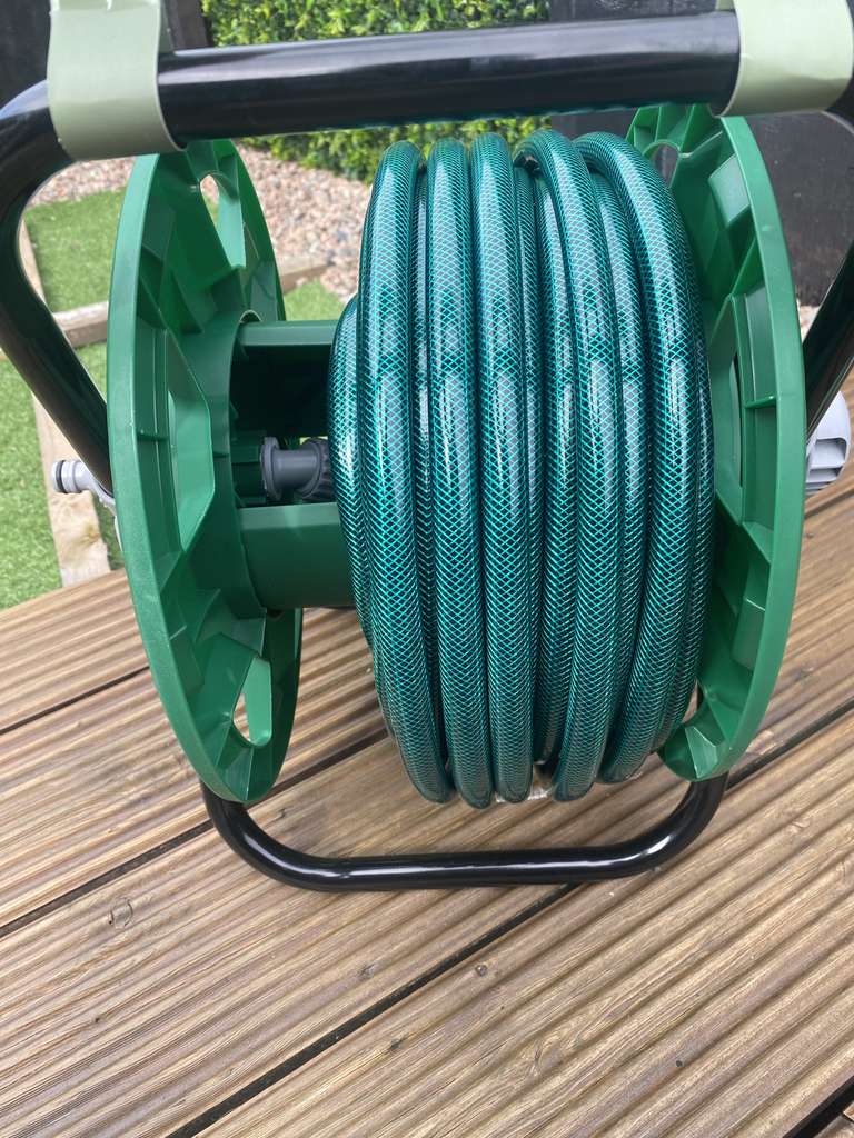 Tesco 25m Hose Reel with Accessories - Portadown