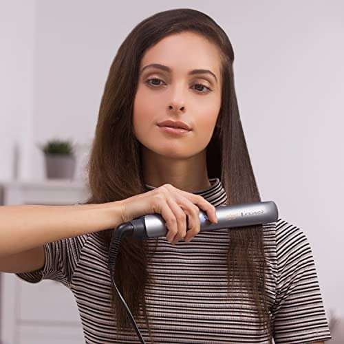 Remington Keratin Protect Intelligent Ceramic Hair Straighteners, Infused with Keratin and Almond Oil, S8598 £44.99 at Amazon