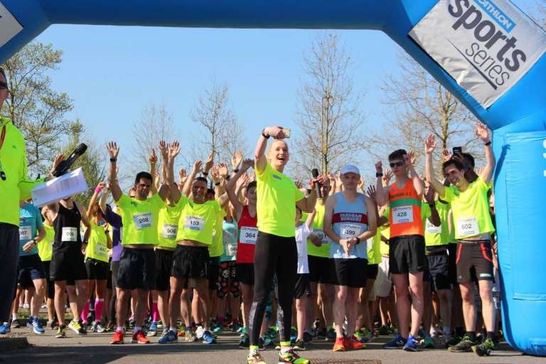 Run 5km and receive a breathable Kiprun T-Shirt, TENZING energy drink, a TREK energy bar, a medal and a £5 Decathlon voucher - £5 per person