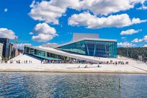 Direct return flight from Manchester to Oslo (Norway), 21 to 26 May via Ryanair