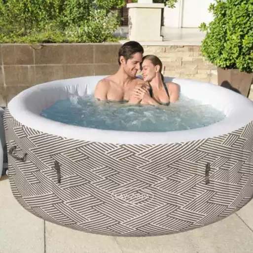 Lazy spa Madrid 4 person air jet - £149 Delivered @ Ultimate Outdoors