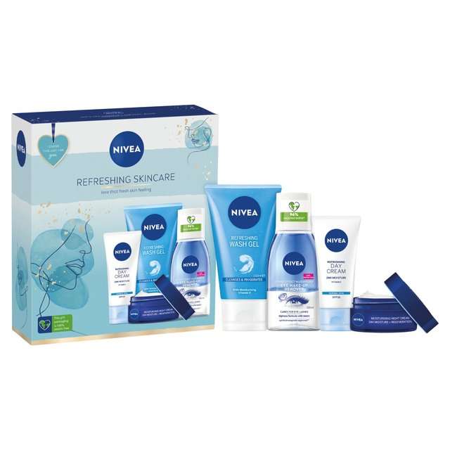 Nivea Refreshing Skincare Gift Set - £5.49 @ Morrisons