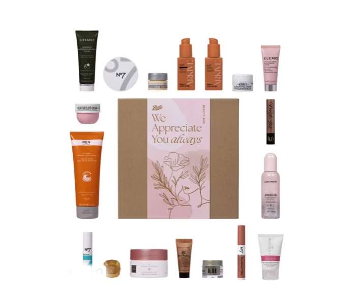 Boots We Appreciate You Mothers Day Beauty Box possible Extra 10% off with code £40.50 or Student discount