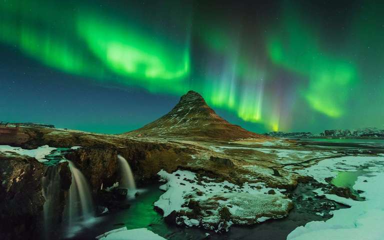 Rekjavik Iceland Northern lights - Depart Manchester 28th Nov - 6th Dec 2023 - Small Cabin Bag Luggage Allowance