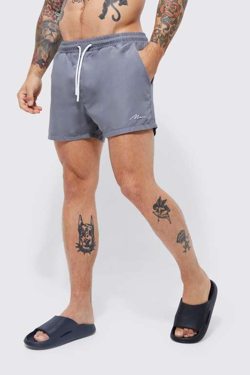 MAN SIGNATURE SHORT LENGTH SWIM SHORTS + free delivery with code
