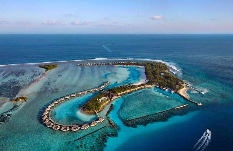 7 nights 4* Cinnamon Dhonveli Maldives - Inc. Room w. Ocean View, All inclusive, Seaplane Transfers, Rtn Flights LHR + 20KG Bags - £1580pp
