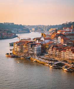 Direct return flight from Liverpool to Porto (Portugal), 15th to 18th April via Ryanair
