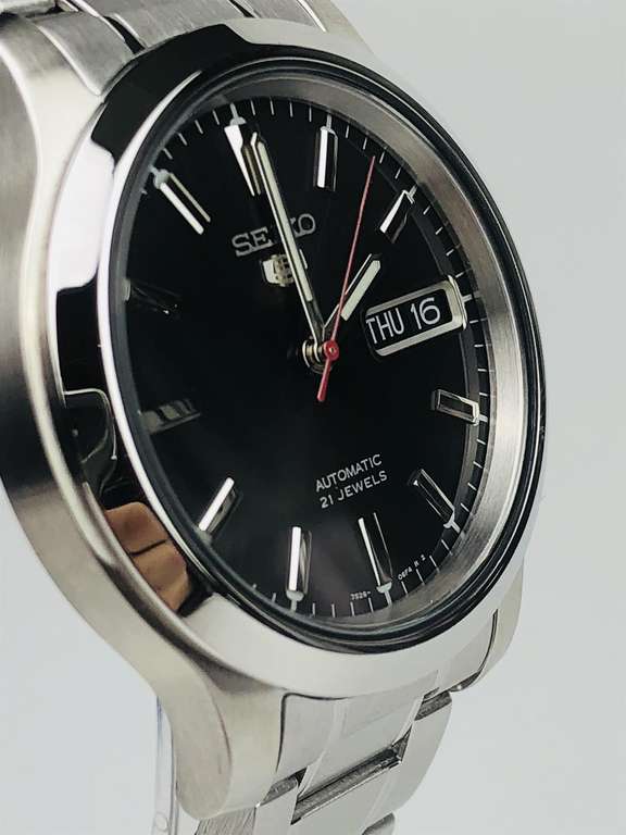 Seiko 5 Automatic Black Dial Stainless Steel Mens Watch SNK795K1 - £99 @ Watch Nation