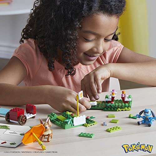 MEGA Pokémon Adventure Builder Picnic toy Building Set, Eevee and Lucario figures, 193 bricks and pieces £10.50 @ Amazon