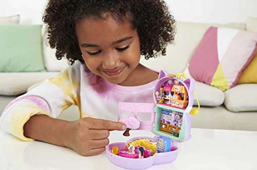 Polly Pocket Sushi Shop Cat Compact, Japanese Sushi-Themed Playset with 2 Micro Dolls & 12 Accessories