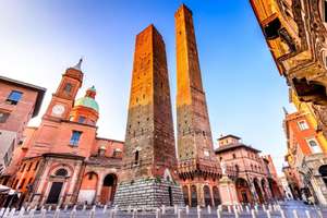Direct return flight from London-Luton to Bologna (Italy), 11 to 19 July