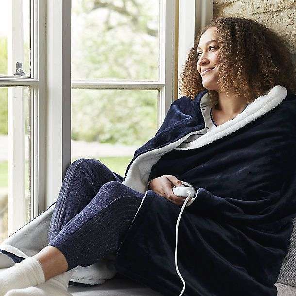 Velvety Green Electric Heated Throw (+ Others On Offer) | hotukdeals