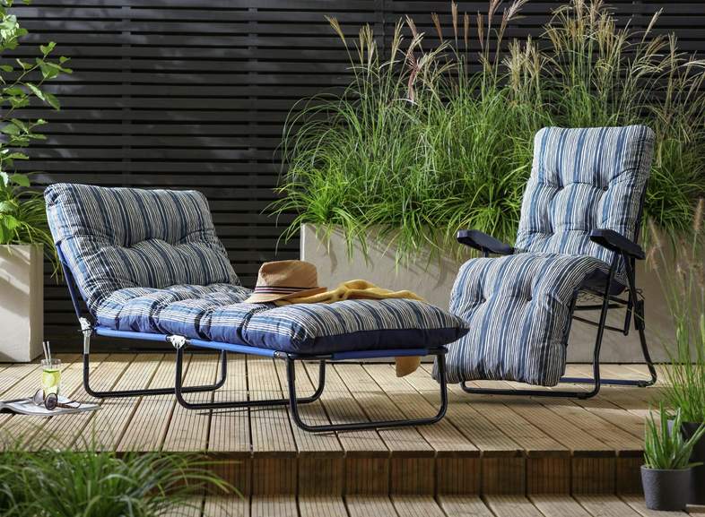 Argos Home Metal Folding Relaxer Chair - Coastal Stripe - £20 (free