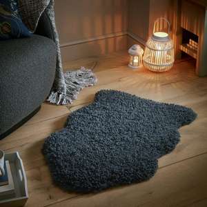 Curly Faux Fur Rug - Free Click & Collect Only (Limited Stores)