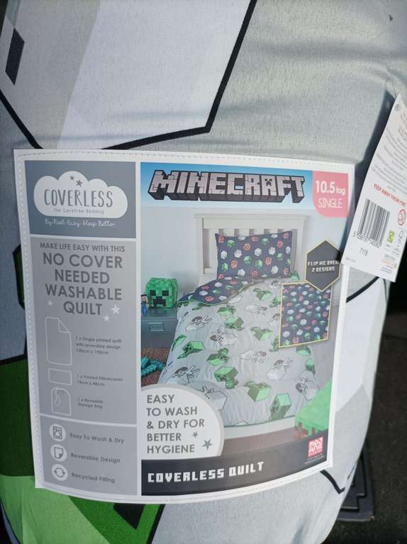 Minecraft/PlayStation single coverless quilt bedding set £8.75 @ Tesco Haslingden