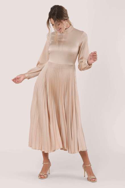 Flash Sale 50% off Womens Fashion with code Plus free Delivery on all order from Closet London