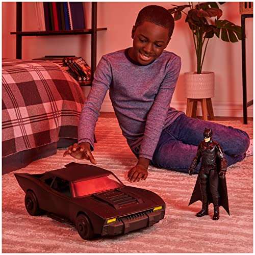 DC Comics, Batman Batmobile with 30-cm Batman Figure - £10 @ Amazon
