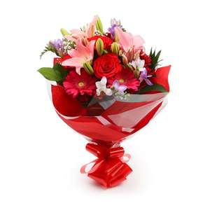 Red & Pink Delight Bouquet Flowers - Free Delivery @ Happy Days Factory