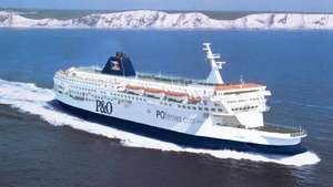 6 free bottles of wine with £35 day trip from Dover to France @ P&O Ferries