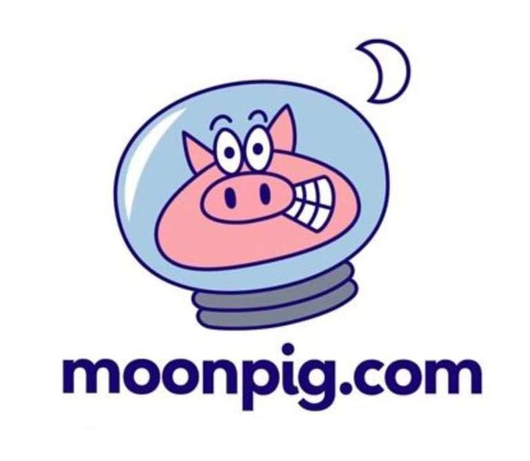 £5 Off Voucher Code or Free Standard Card (Just Pay Postage) at Moonpig