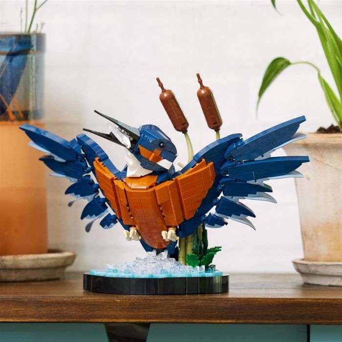 LEGO Icons Kingfisher Bird 10331 - W/Code