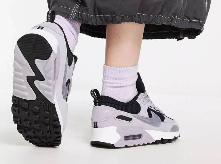 Nike Air Max 90 Futura trainers in grey with code