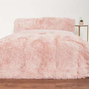 Shaggy Faux Fur King Duvet Cover and Pillow Set - £12 + £4.99 Delivery @ I Saw It First