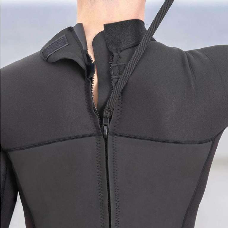 AQUATEC Men’s Wetsuits [2mm - £16.99 / 3/2mm - £29.74) - Sizes XS-XXL - W/Code
