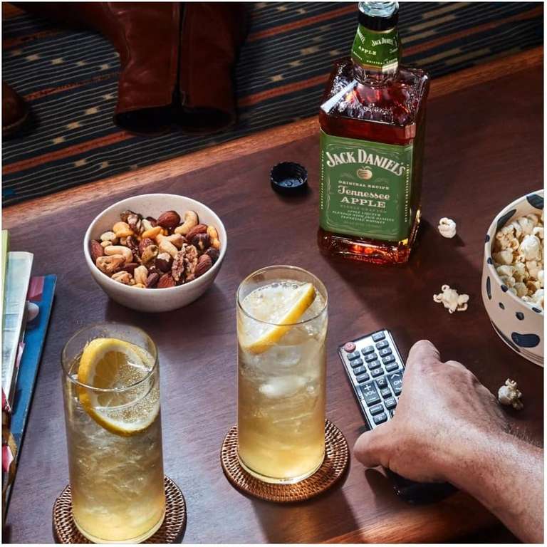 Jack Daniel’s Tennessee Apple Whiskey Liqueur, 1L £20 @ Amazon