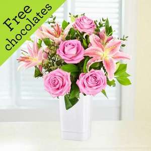 Lillies and roses(free chocs) delivered £14.99 @ Flowerfete