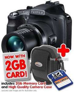 Bundle Super Zoom Bridge Camera 14mp MASSIVE 30x Zoom. £119.99 @ Buyacamera