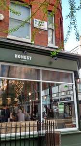 Honest burgers Market Place, London. 600 Free burgers, 26th April @11:30 am.