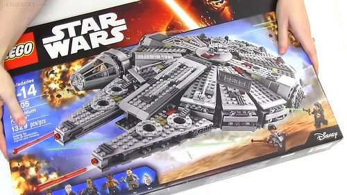 LEGO Star Wars - Millennium Falcon - 75105 - £119.97 - ASDA