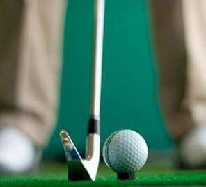 FREE Adult or Junior Golf Lessons (Worth £60) @ World Of Golf
