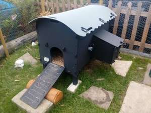 SOLWAY RECYCLED PLASTIC CHICKEN COOP £190 DELIVERED @ Solway Recycling